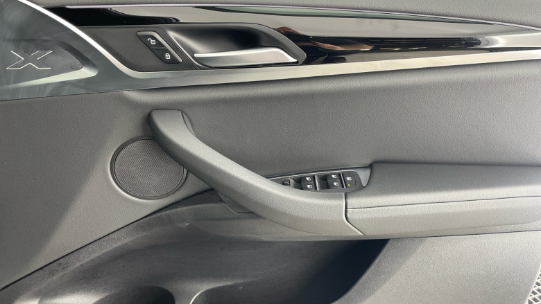 BMW X3 xDrive 30e xLine 5dr Auto Estate